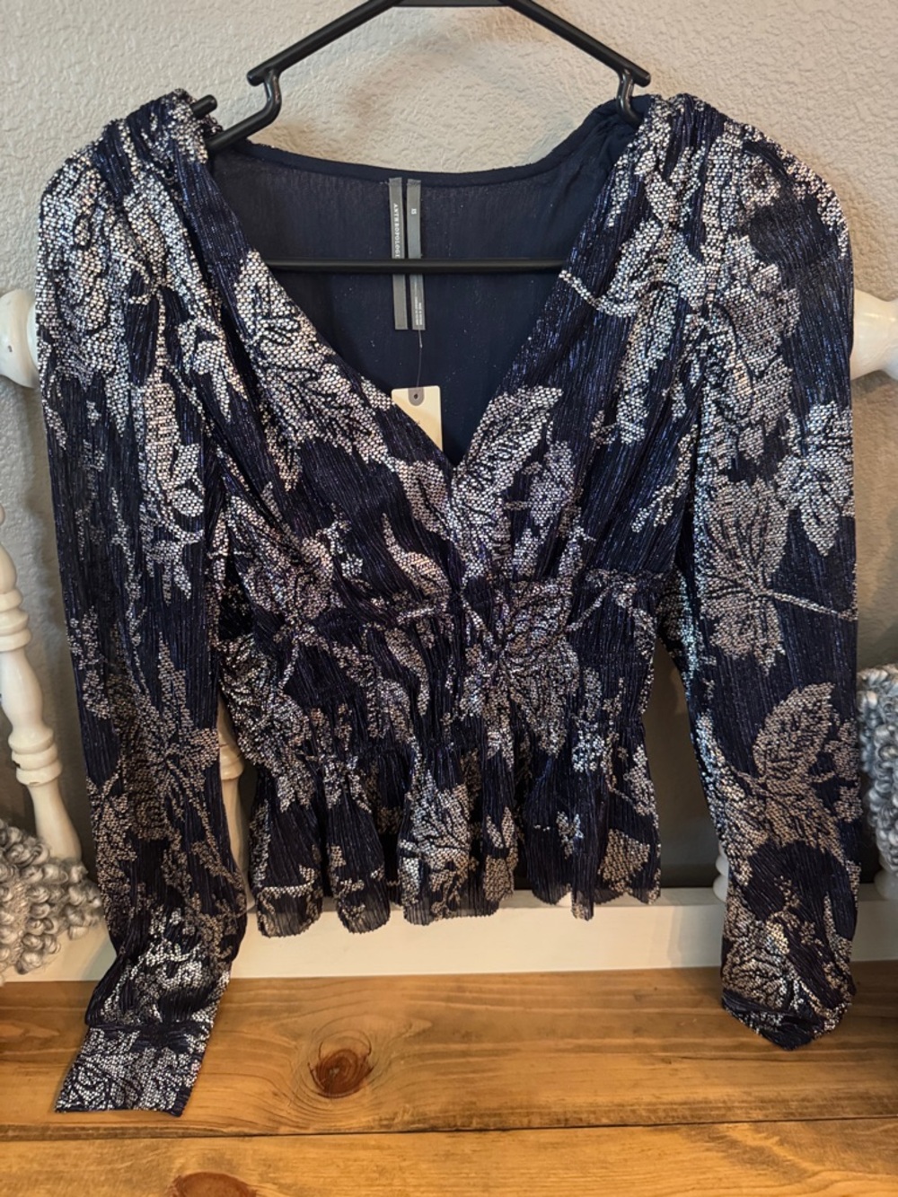 Anthropologie NWT Navy Blue and Silver Floral V-Neck Long Sleeve Top